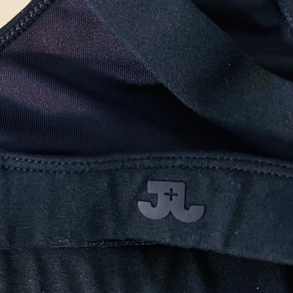 Jo + Jax Tri-Top in black (Child XL) - Picture 5 of 7